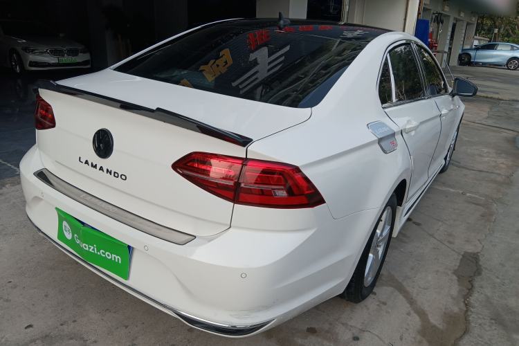 Used Volkswagen Lamando 2021 230TSI DSG Fashion Edition
