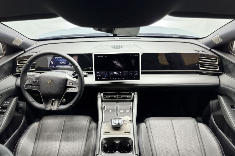 Used BYD Qin L 2024 DM-i 80KM Beyond Model
