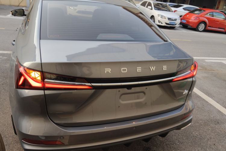 Used Roewe i5 2023 1.5L CVT Luxury Edition
