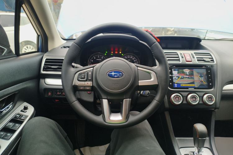 Used Subaru XV 2016 2.0i Comfort Navigation Edition
