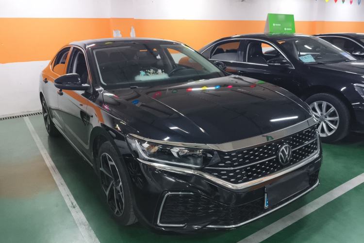 Used Volkswagen Passat 2024 330TSI Starry Elite Edition
