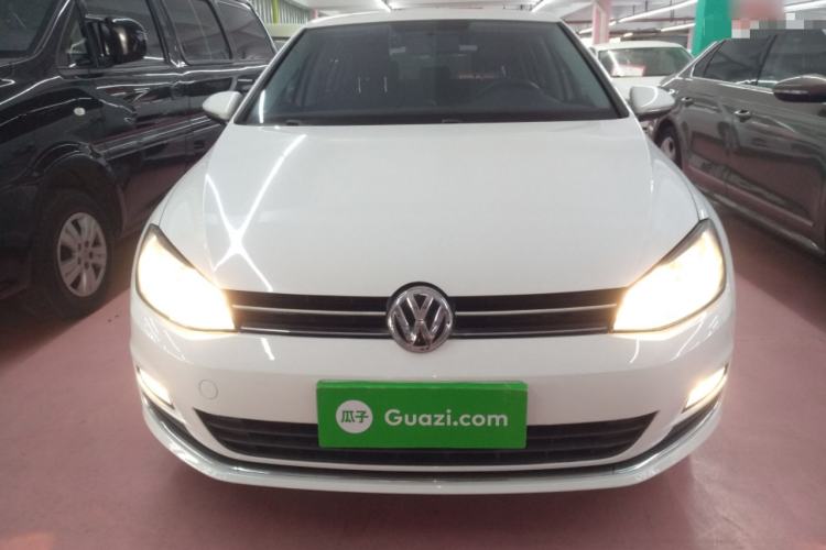 Used Volkswagen Golf 2015 1.6L Automatic Fashion Model