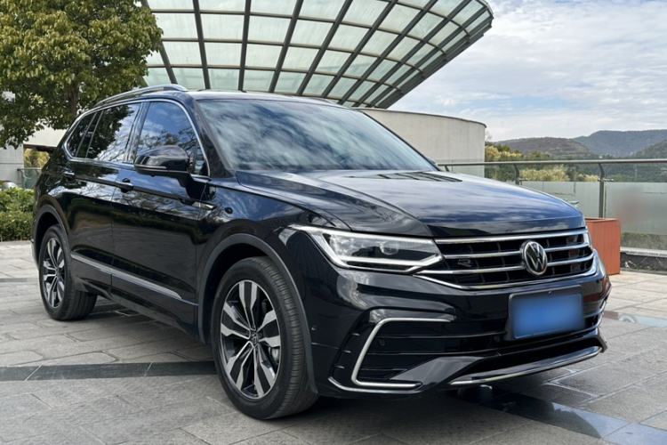 Used Volkswagen Tiguan L 2024 330TSI Automatic Two-Wheel Drive R-Line Enhanced Edition