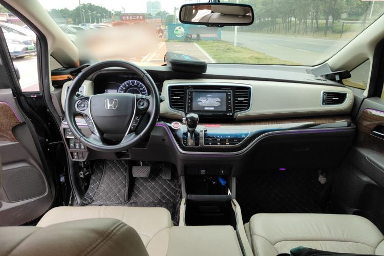 Used Honda Odyssey 2017 2.4L Supreme Edition
