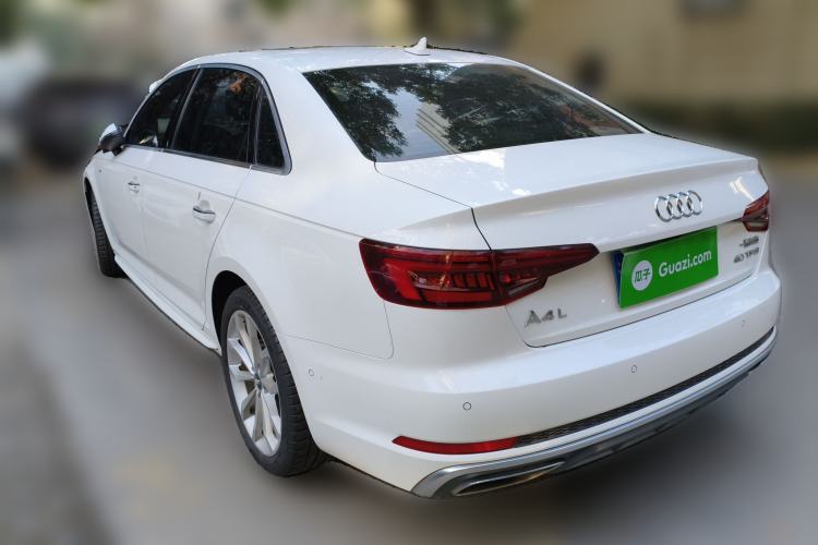 Used Audi A4L 2019 40 TFSI Fashion Edition China VI Emission Standard
