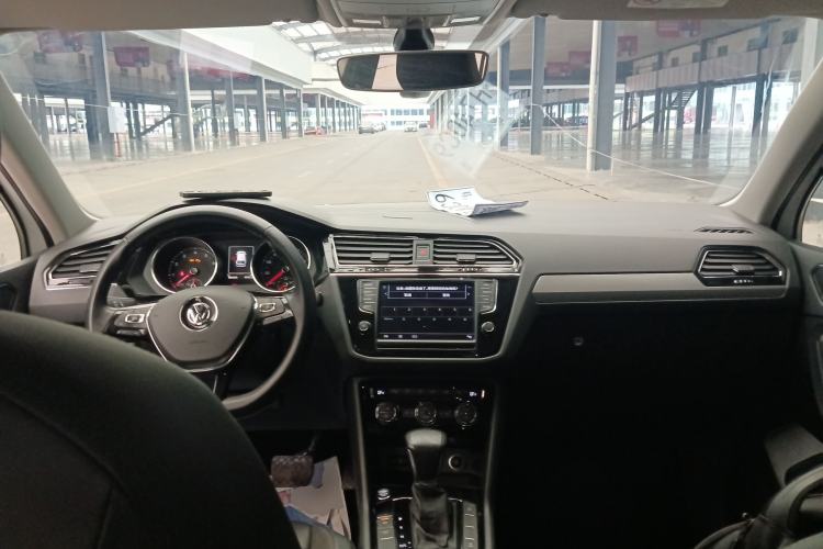 Used Volkswagen Tiguan L 2018 330TSI Automatic Two-Wheel Drive Luxury Edition