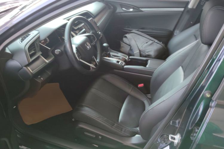 Used Honda Civic 2016 220TURBO CVT Prestige Edition
