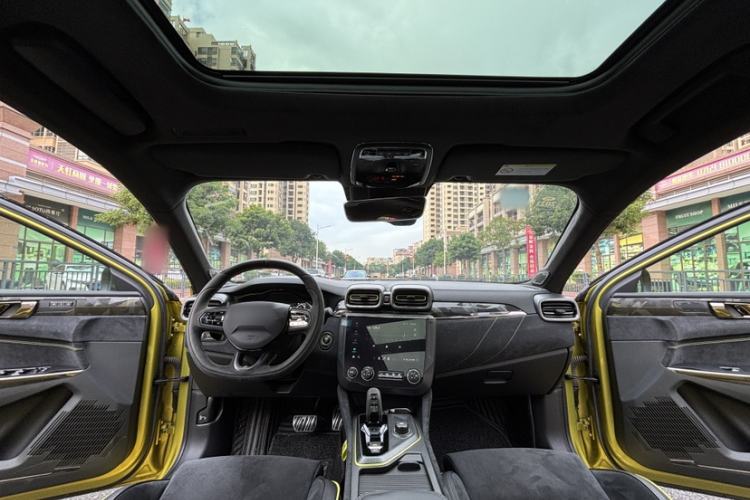 Used Lynk & Co 03 2019 03+ 2.0TD Automatic Wind-Chasing Edition
