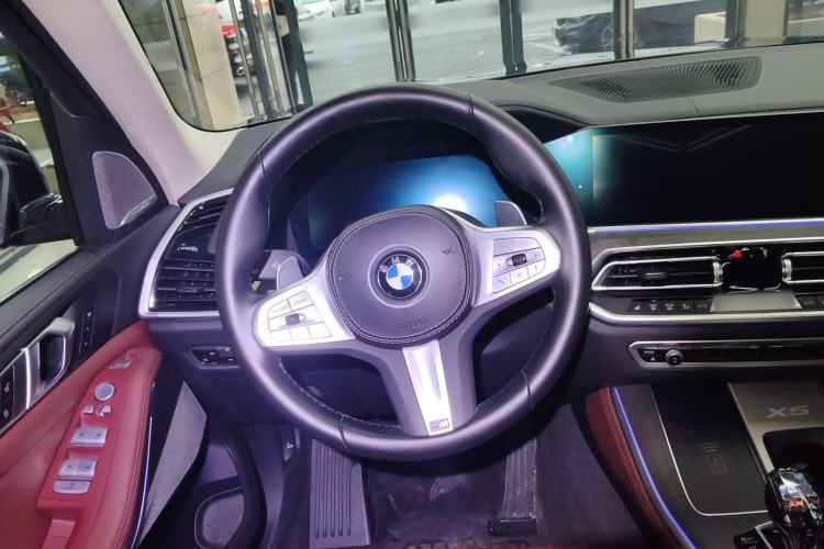 Used BMW X5 2022 Restyled xDrive 30Li Luxury Version M Sport Package