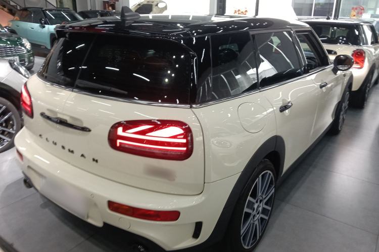 Used  Clubman 2023 2.0T COOPER S Connoisseur
