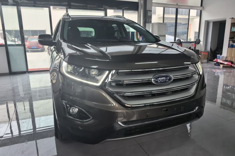 Used Ford Edge 2017 EcoBoost 245 Two-Wheel-Drive Sporty 7-Seater
