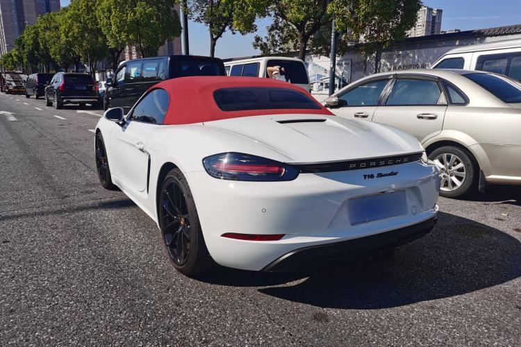 Used Porsche 718 2022 Boxster 2.0T
