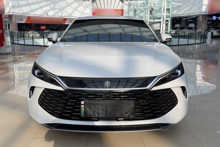 Used BYD Qin L 2025 DM-i Smart Drive 120KM Leading Model
