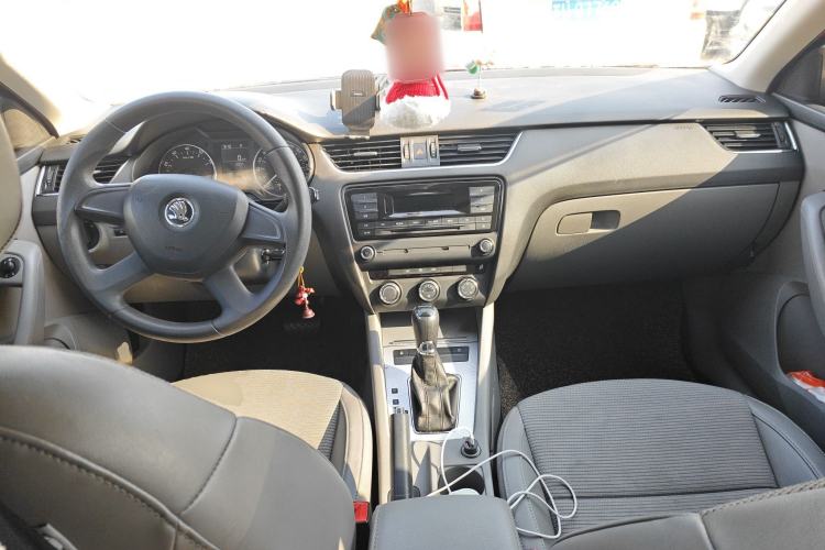 Used Skoda Octavia 2015 1.6L Automatic Yijie Edition