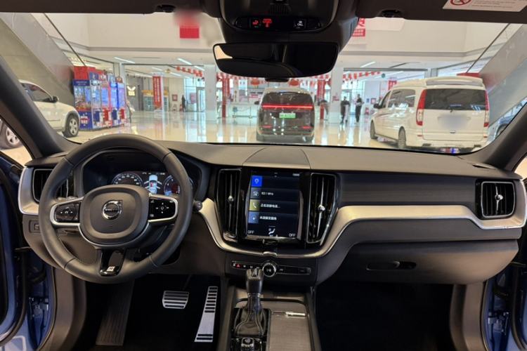 Used Volvo XC60 2019 T5 4x4 Zhiyuan Sport Edition China V Standard
