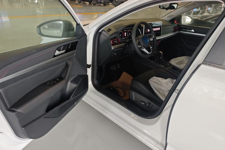 Used Volkswagen Lavida 2024 300TSI DSG Starry Sky Leading Edition
