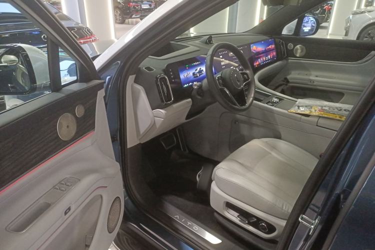 Used Hima AITO M9 2024 Range-Extended Ultra Version 42 kWh 6-Seater Model