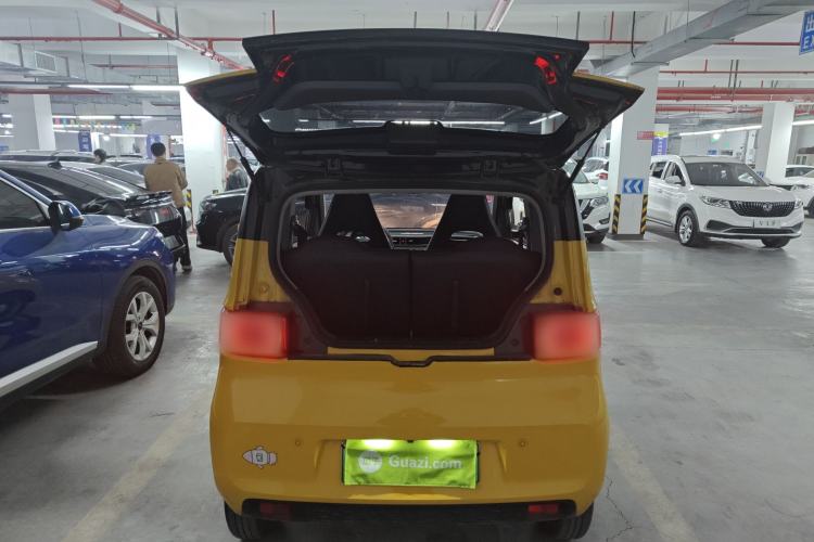 Used Wuling Hongguang MINIEV 2022 Macaron Premium Model – Lithium Iron Phosphate