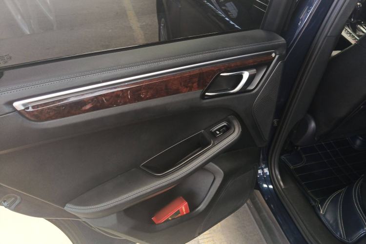 Used Porsche Macan 2014 Macan S 3.0T
