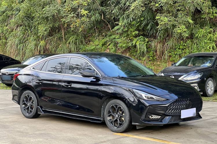 Used MG 5 2021 180 DVVT CVT Youth Luxury Edition
