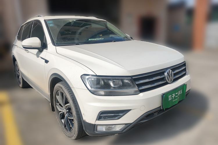 Used Volkswagen Tiguan L 2020 330TSI Automatic Two-Wheel Drive Smart Luxury Edition China VI Standard