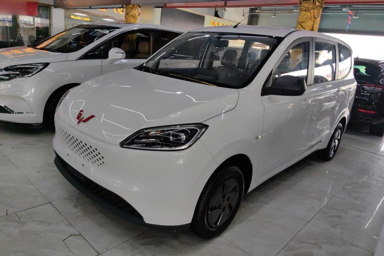 Used Wuling Hongguang New Energy 2025 Extended-Range Hybrid 50KM Comfort Version