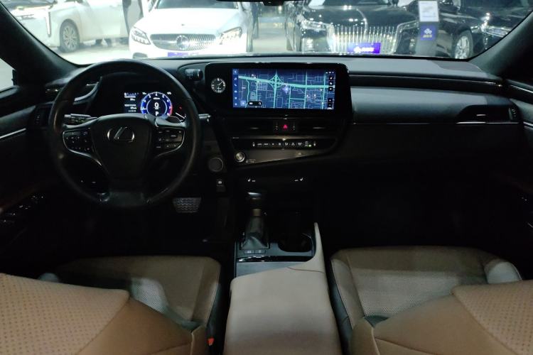 Used Lexus ES 2022 200 Excellence Edition
