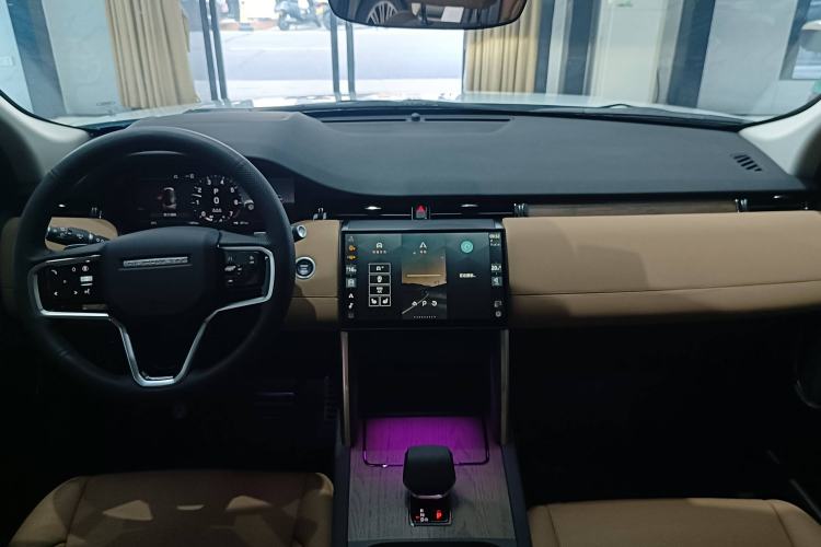 Used Land Rover Discovery Sport 2024 Performance Tech Edition
