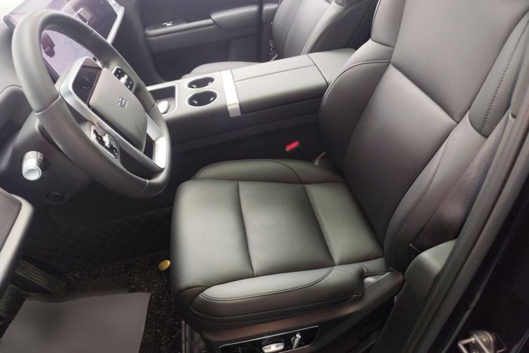 Used Li Auto L7 2023 Air model
