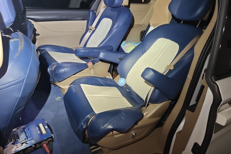 Used Buick GL8 2020 ES Land Cruiser 653T Luxury Edition