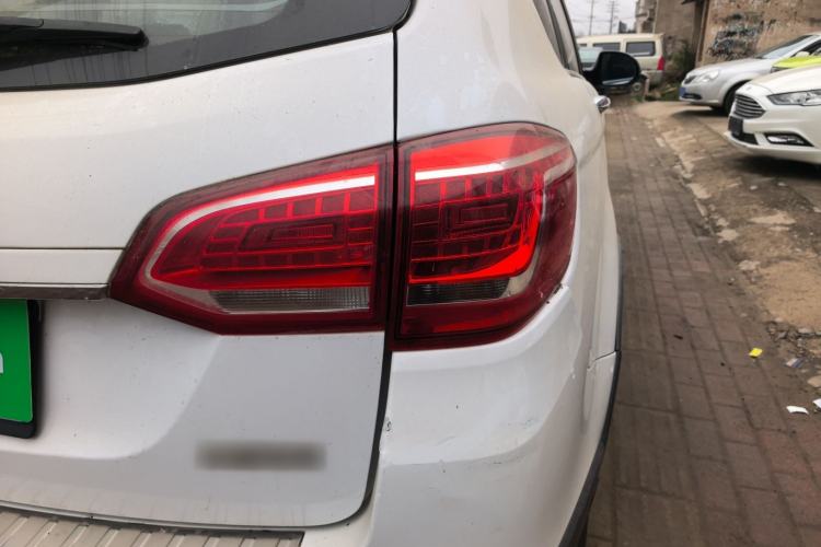 Used Haval H6 2017 Red-Label Sport Edition 1.5T Manual Two-Wheel Drive Elite Model