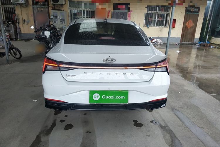 Used Hyundai Elantra 2022 1.5L CVT LUX Prestige Edition
