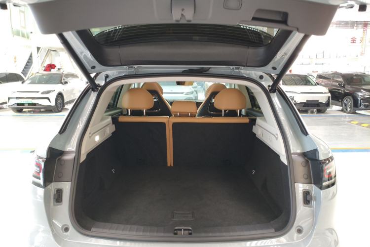 Used Leapmotor C11 2024 All-Electric 580 Luxury Edition
