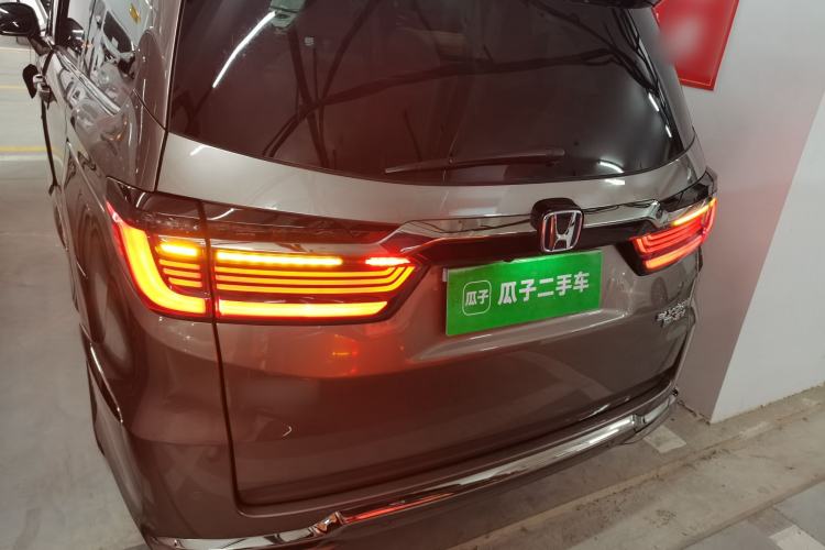 Used Honda Elysion 2022 2.0L eHEV Luxury Edition