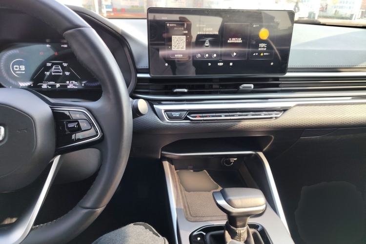 Used Geely Auto Emgrand 2022 4th Generation 1.5L CVT Luxury Model
