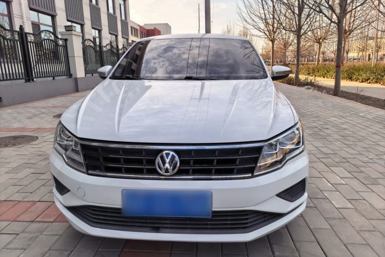 Used Volkswagen Jetta 2019 Dream Edition 1.5L Manual Fashion Version
