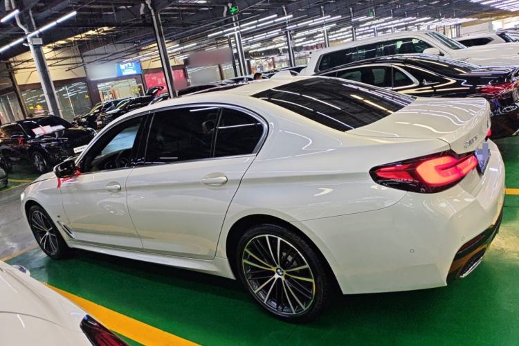 Used BMW 5 Series 2022 Restyled 530Li Leading Edition M Sport Package
