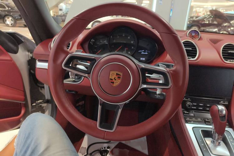 Used Porsche 718 2018 Boxster 2.0T
