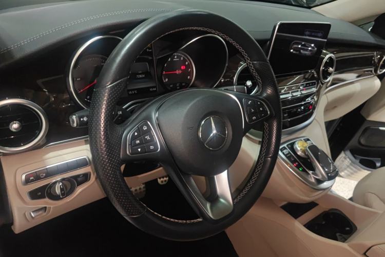 Used Mercedes-Benz V-Class 2018 V 260 L Prestige Extended Version China VI