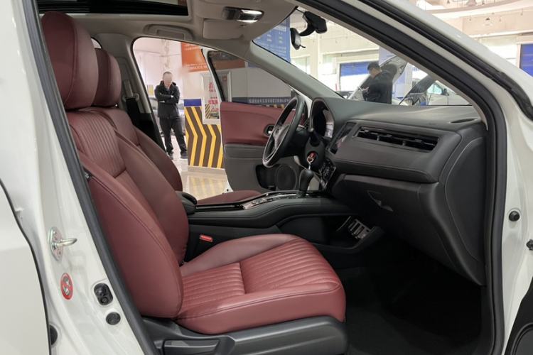 Used Honda Vezel 2020 1.5L CVT Pioneer Edition