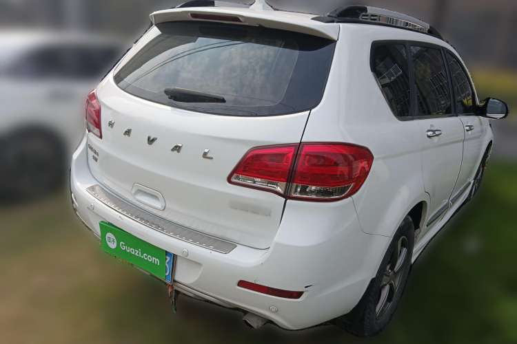 Used Haval H6 2015 Upgraded Model 1.5T Manual Two-Wheel Drive Elite Version
