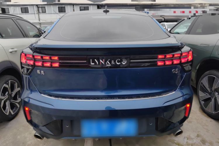 Used Lynk & Co 05 2020 2.0TD Two-Wheel Drive Shine Halo
