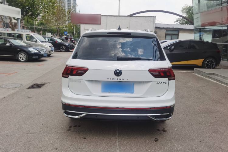 Used Volkswagen Tiguan L 2024 300TSI Automatic Two-Wheel Drive Smart Edition
