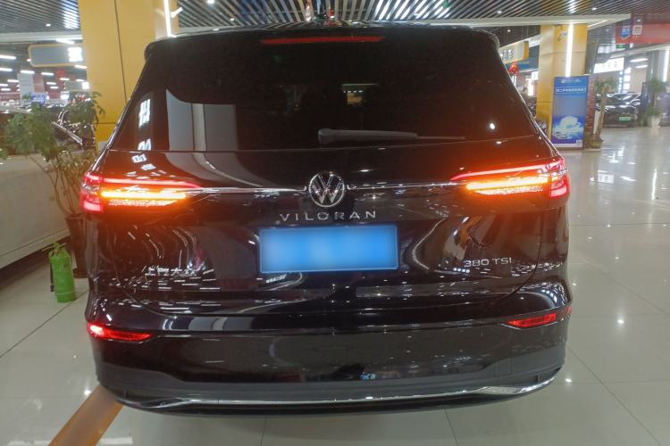 Used Volkswagen Viloran 2023 380TSI Luxury Edition
