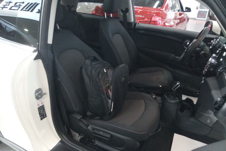 Used  MINI 2022 1.5T ONE
