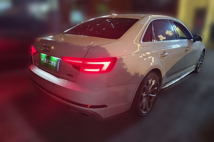 Used Audi A4L 2019 40 TFSI Fashion Version China V