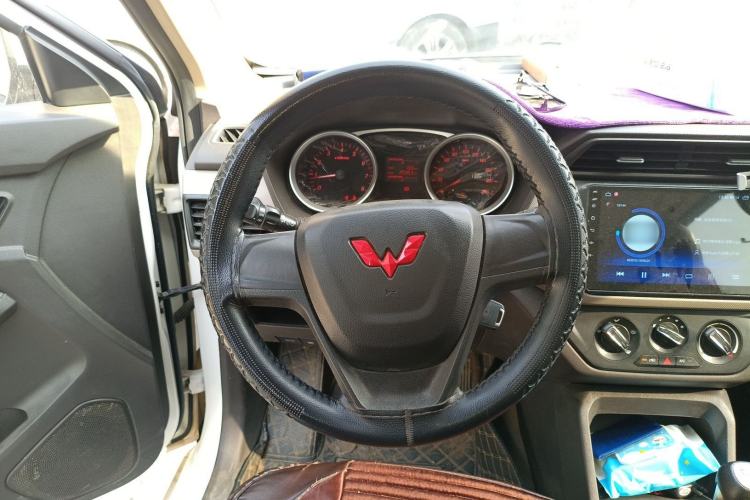 Used Wuling Hongguang 2021 1.5L S Base Version LAR
