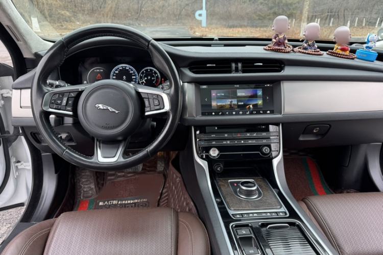 Used Jaguar XFL 2018 XFL 2.0T 250 PS Luxury Edition
