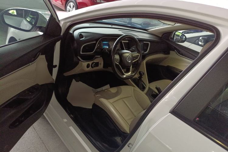 Used Buick GT 2018 15T Manual Elite Version China V Standard