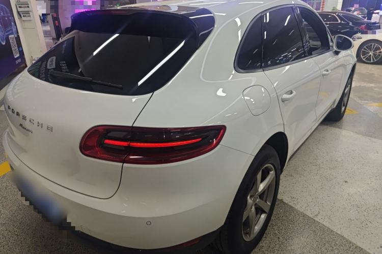 Used Porsche Macan 2016 Macan 2.0T
